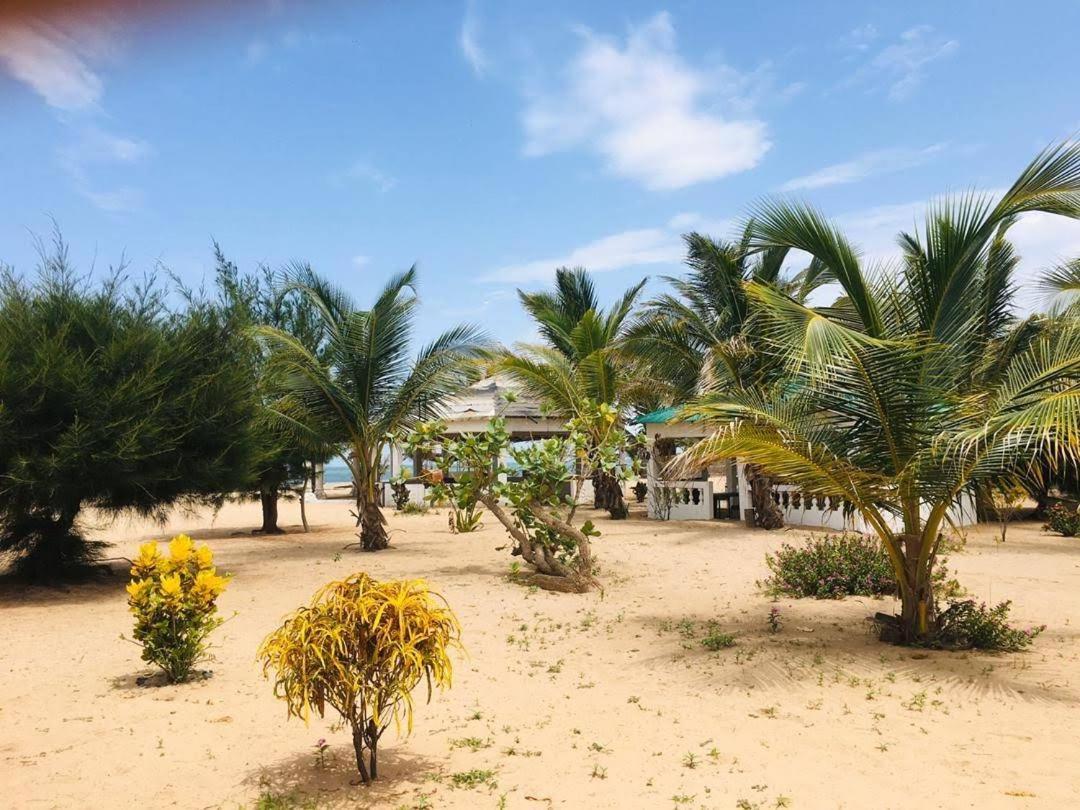 Santana Beachclub Sanyang Dış mekan fotoğraf